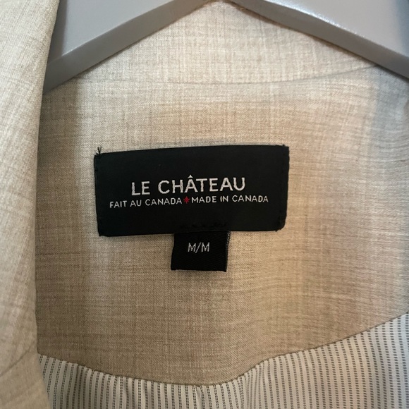 Le Château Blazer - Picture 2 of 2